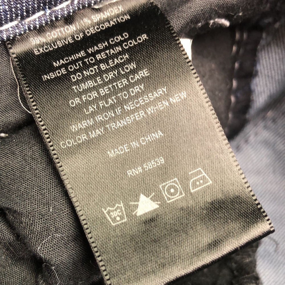 LIKE NEW KUT FROM THE KLOTH BOOTCUT JEANS 6/28x32 ⭐️ - Picture 10 of 13